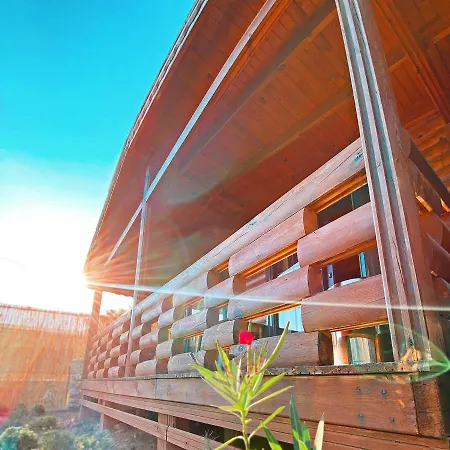 Apartmanhotel Kairos Pasa Bungalow