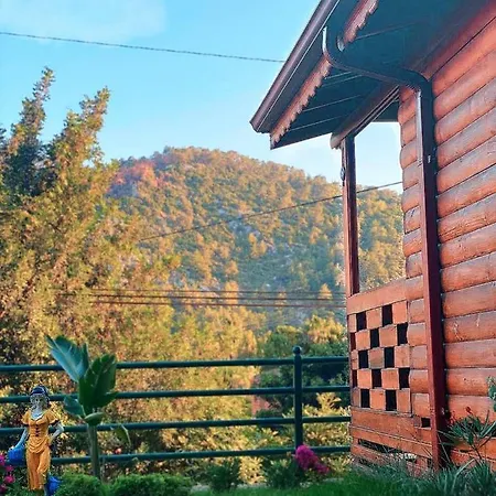 Lägenhetshotell Kairos Pasa Bungalow *