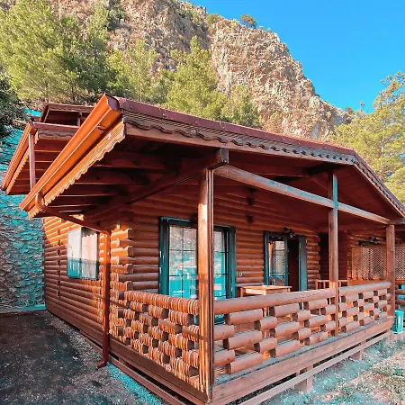 Apartmanhotel Kairos Pasa Bungalow