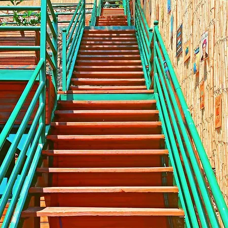 Kairos Pasa Bungalow מלון דירות